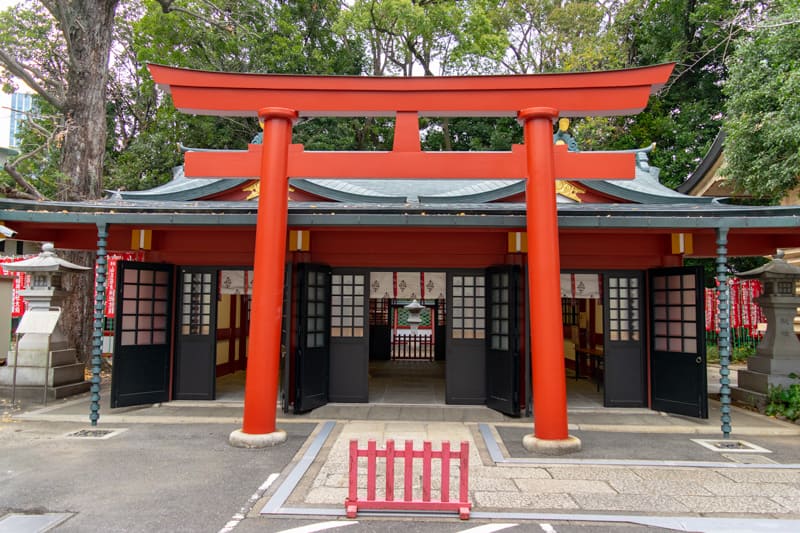 日枝神社の山王稲荷神社鳥居