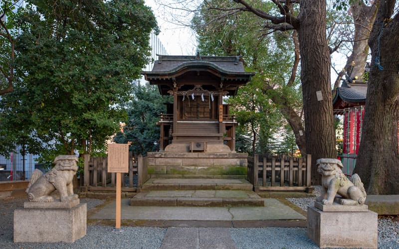 金王八幡宮の御嶽神社