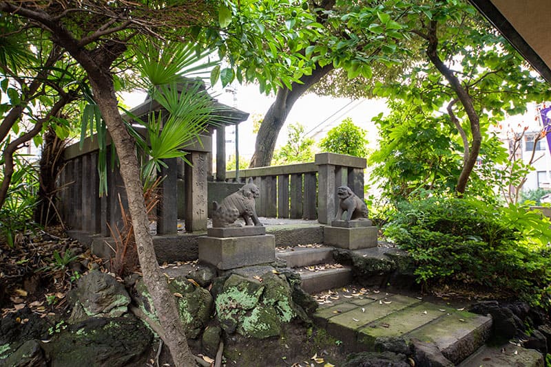 吾嬬神社狛犬