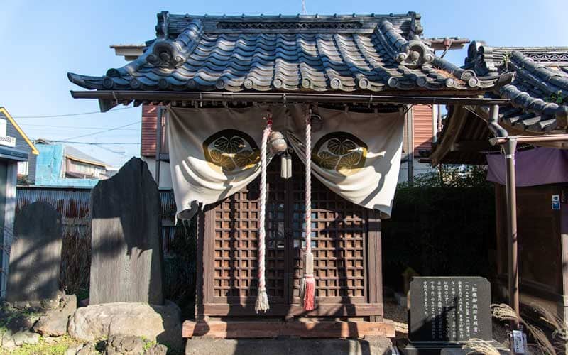 船橋東照宮　拝殿