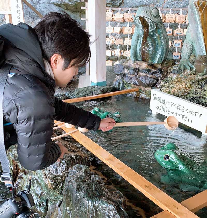 二見興玉神社　手水舎