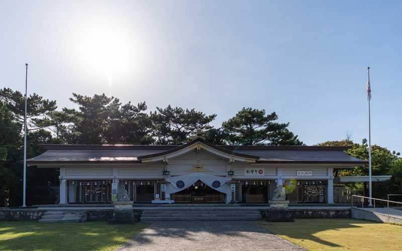 護国神社　拝殿