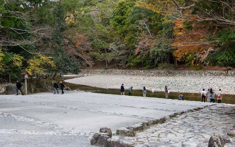 伊勢神宮内宮 五十鈴川御手洗場