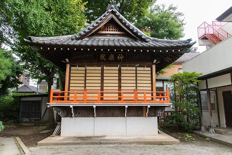小岩神社　神楽殿