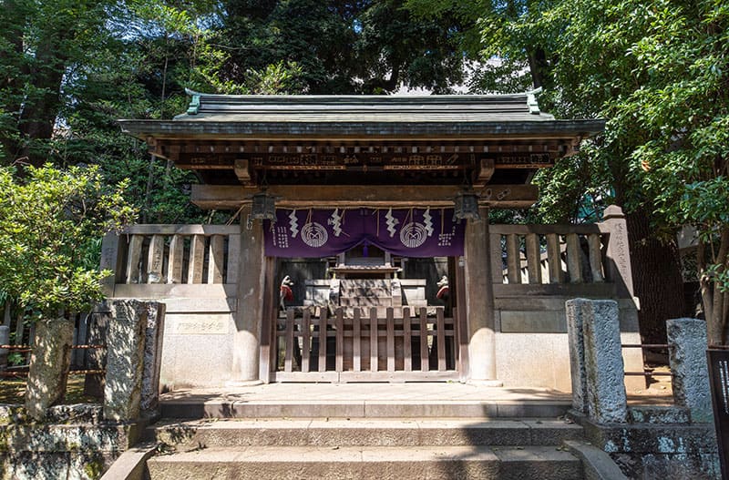 根津神社　駒込稲荷神社拝殿