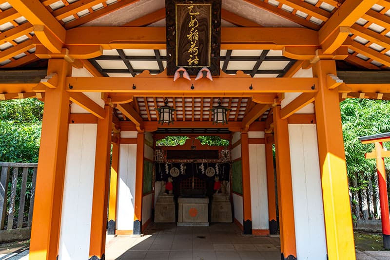 根津神社　乙女稲荷神社拝殿