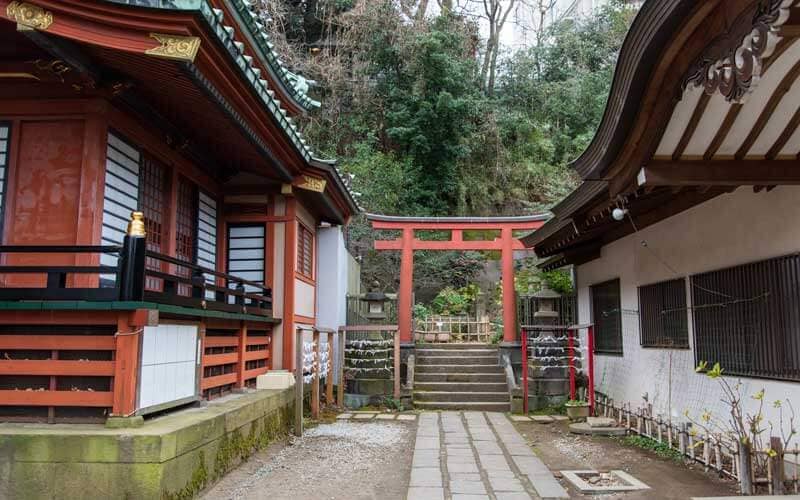 王子稲荷神社 参道