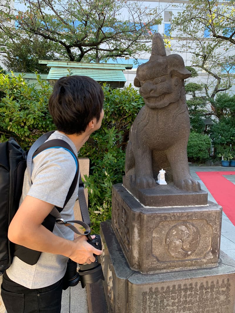 芝大神宮　狛犬前