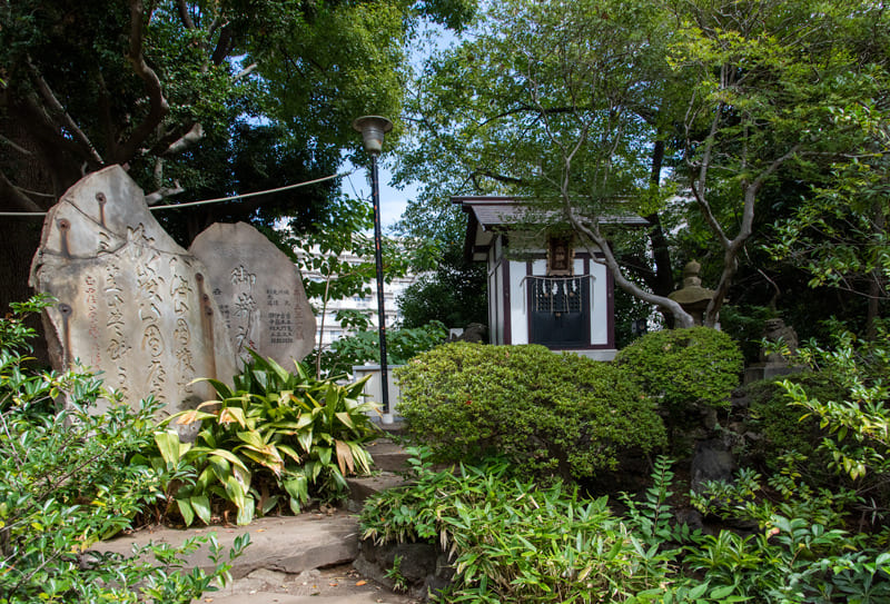 品川神社　御嶽神社