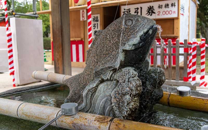 十日恵比寿神社　手水舎　鯛