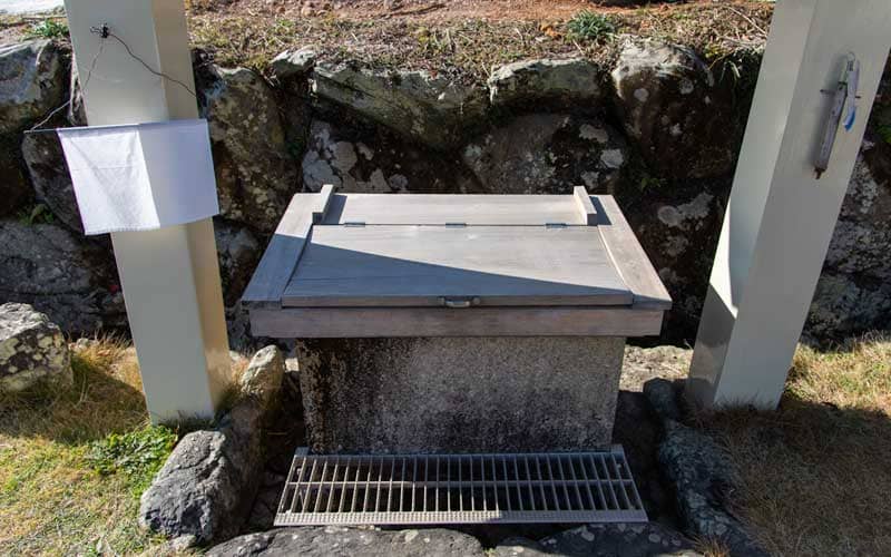 上田神社 手水舎 蓋あり