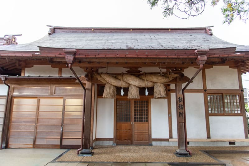 八重垣神社　社務所